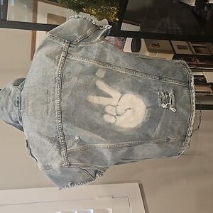 ✌️VINTAGE Levi Strauss | Cut and Distressed Capped Sleeved Vest ✌️ | Medium